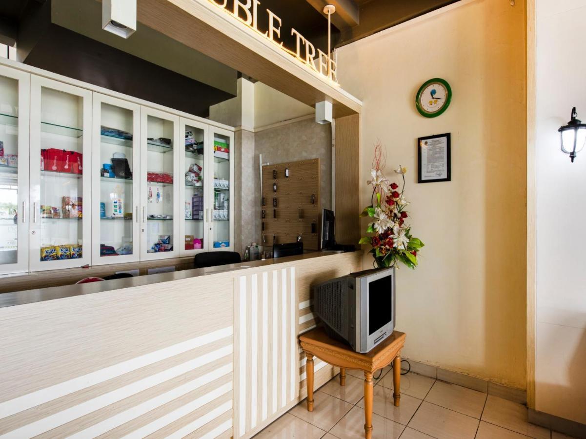 Oyo 3746 Double Tree Guesthouse Purwokerto Extérieur photo