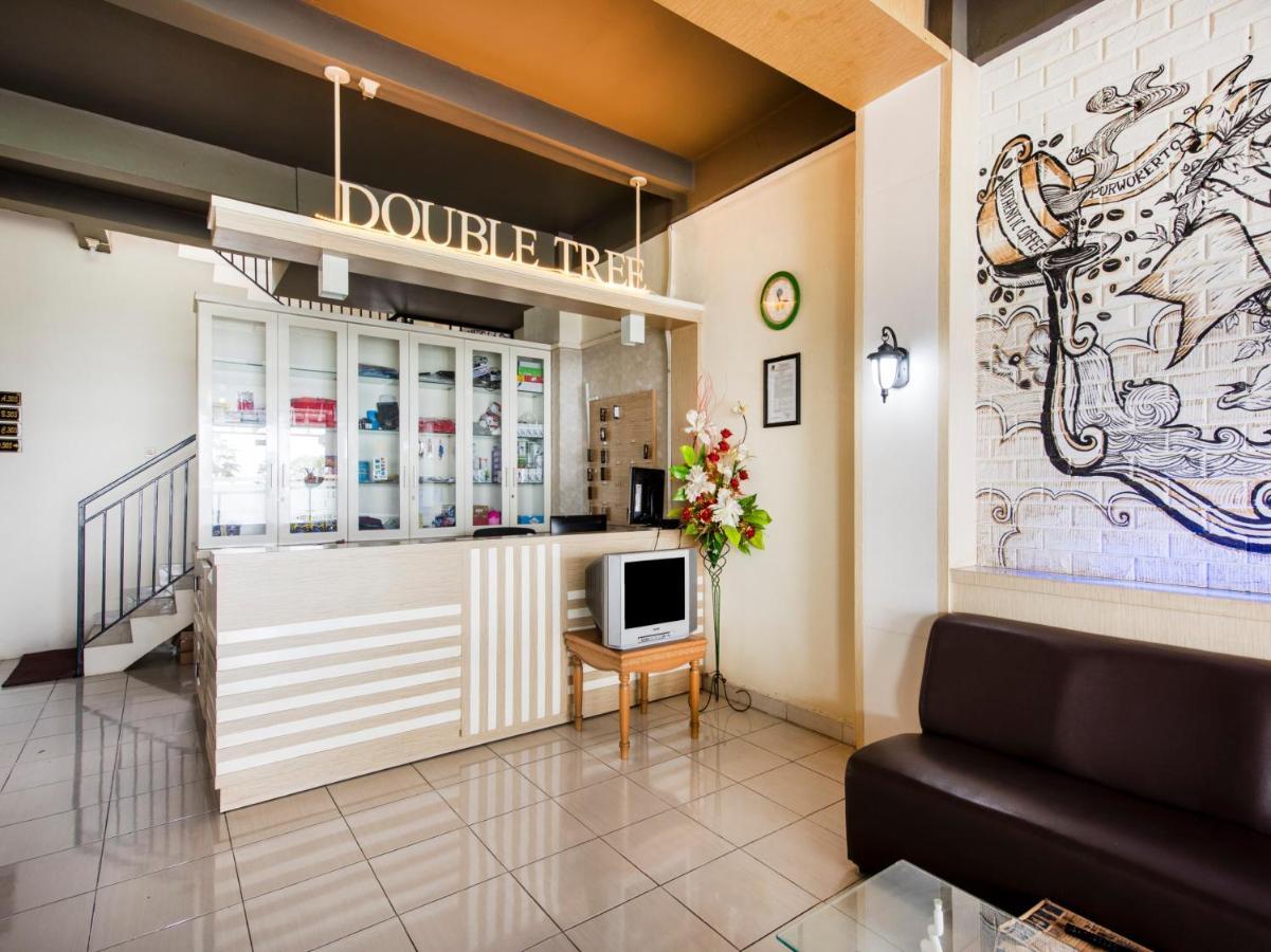 Oyo 3746 Double Tree Guesthouse Purwokerto Extérieur photo