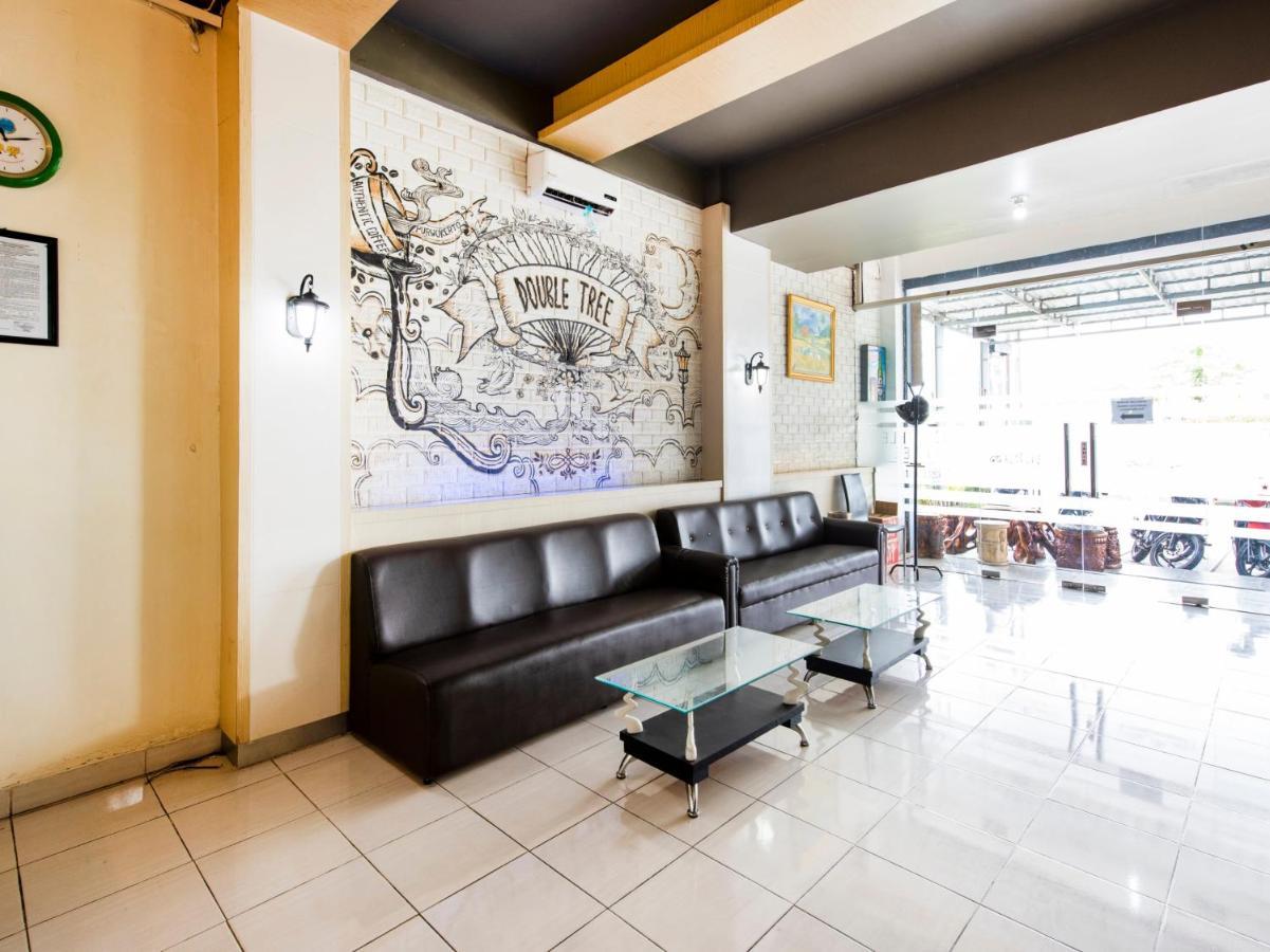 Oyo 3746 Double Tree Guesthouse Purwokerto Extérieur photo