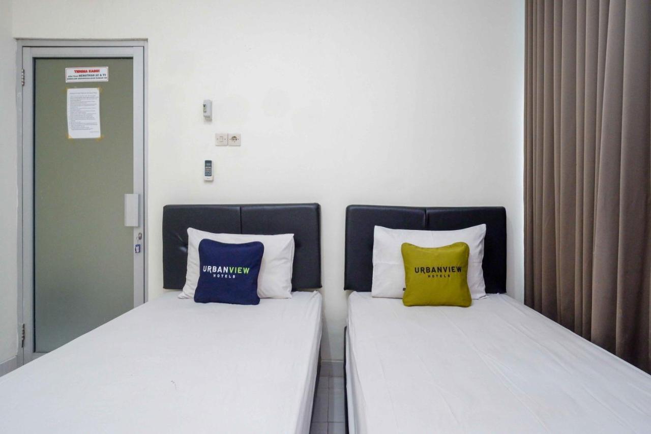 Oyo 3746 Double Tree Guesthouse Purwokerto Extérieur photo