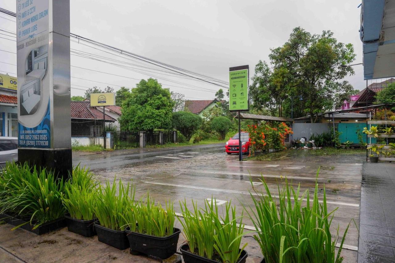 Oyo 3746 Double Tree Guesthouse Purwokerto Extérieur photo