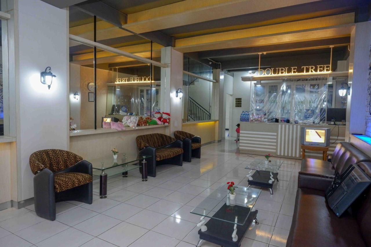 Oyo 3746 Double Tree Guesthouse Purwokerto Extérieur photo